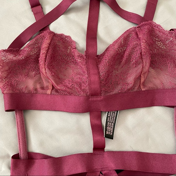 Victoria’s Secret lace strappy Teddy bodysuit - Picture 8 of 9